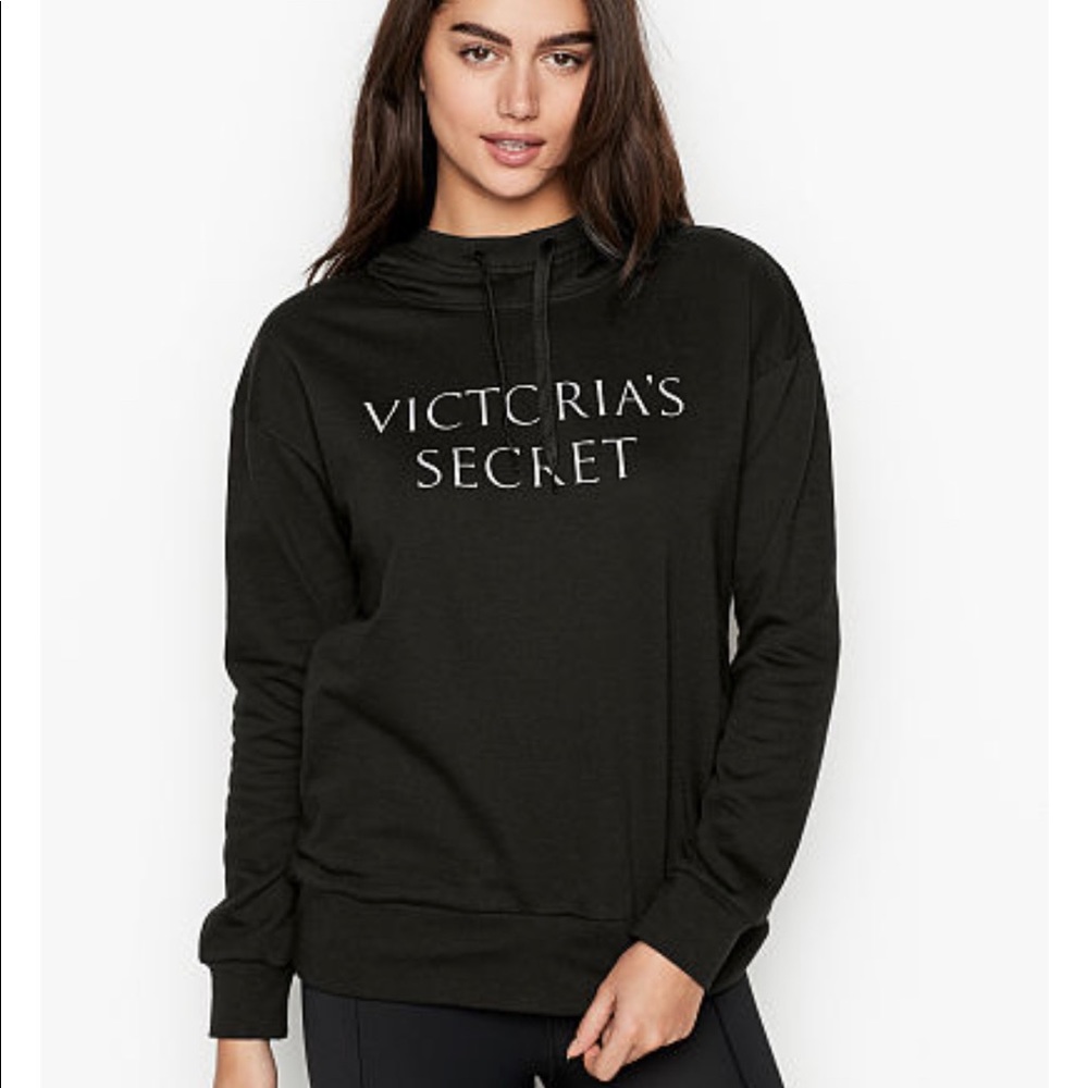 Victoria’s Secret essential pullover Hoodie black